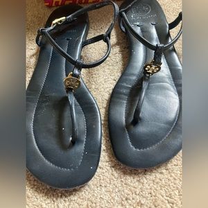 TORY BURCH navy sandals size 7.5